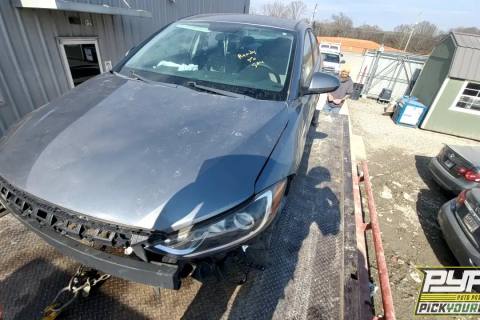 Photo of 2018 Hyundai Elantra