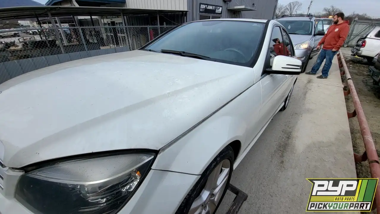 Photo of 2011 Mercedes-Benz C300