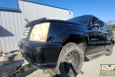 Photo of 2005 Cadillac Escalade Ext