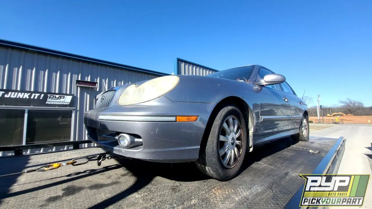 Photo of 2005 Hyundai Sonata
