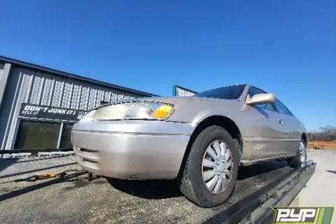 Photo of 1998 Toyota Camry