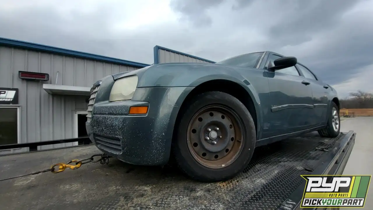 Photo of 2005 Chrysler 300
