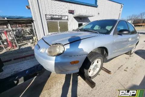 Photo of 1999 Ford Taurus