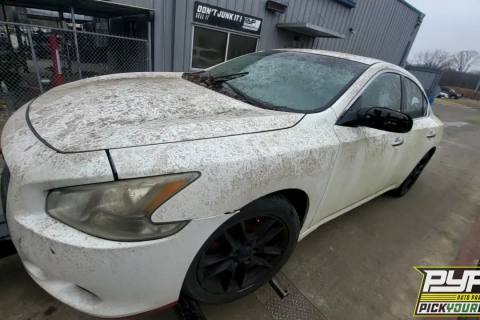 Photo of 2010 Nissan Maxima