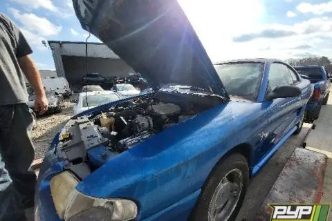 Photo of 1998 Ford Mustang