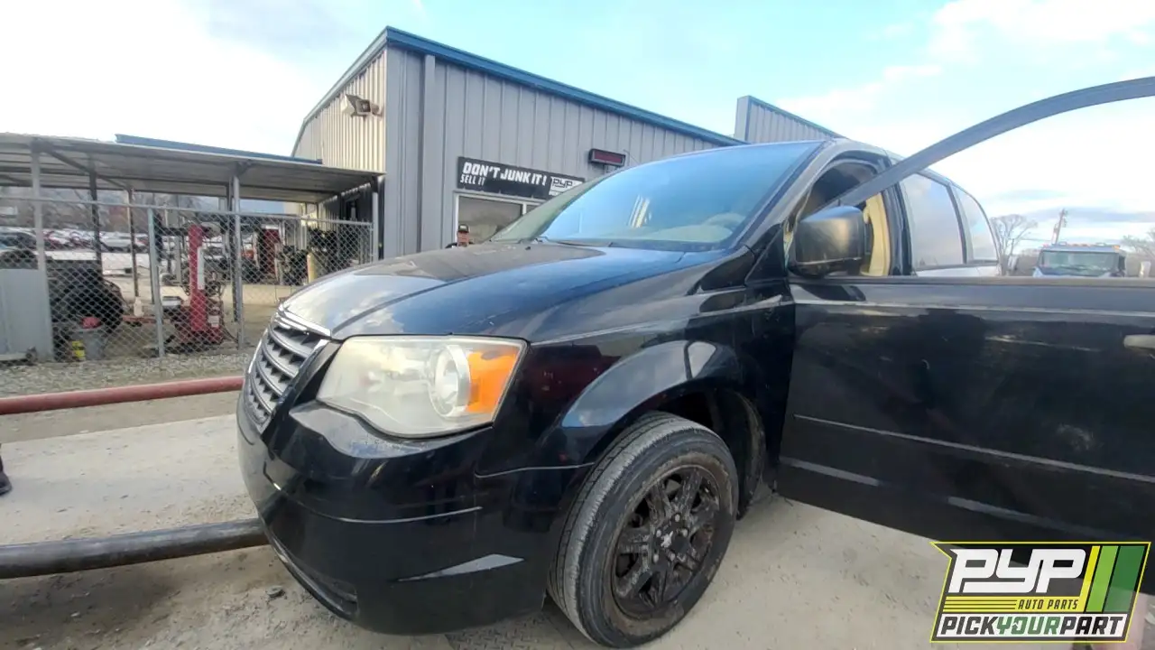 Photo of 2008 Chrysler Town & Country