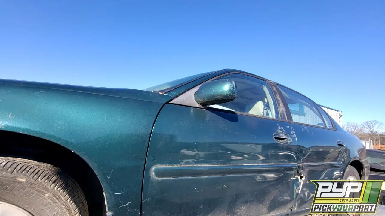 Photo of 2001 Chevrolet Malibu