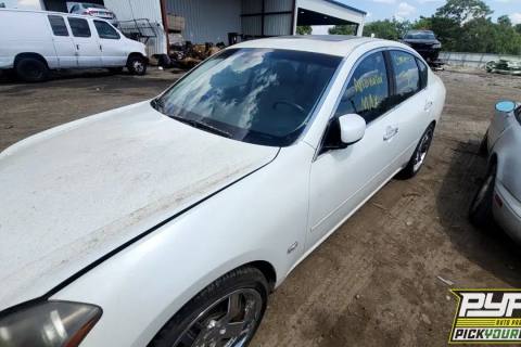 Photo of 2006 Infiniti M45