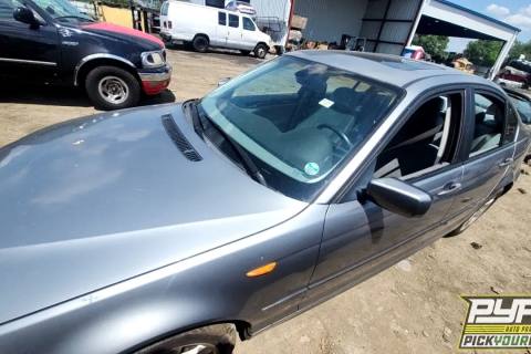Photo of 2005 Bmw 325I