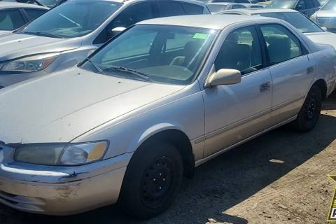 Photo of 1998 Toyota Camry