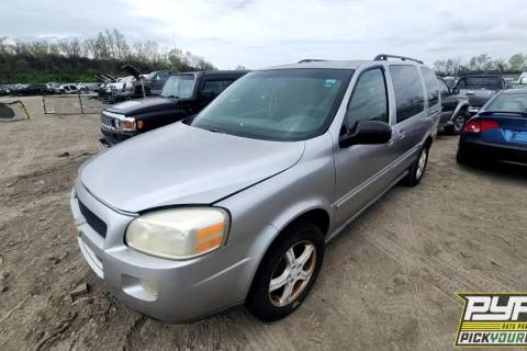 Photo of 2005 Chevrolet Uplander