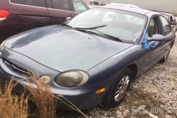 Photo of 1999 Ford Taurus