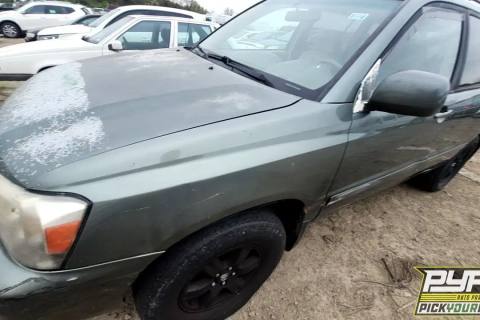 Photo of 2005 Toyota Highlander