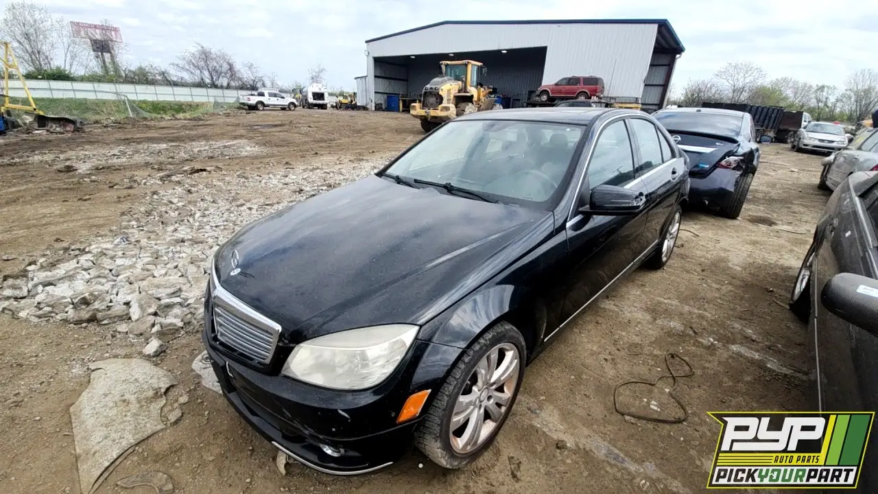Photo of 2010 Mercedes-Benz C300