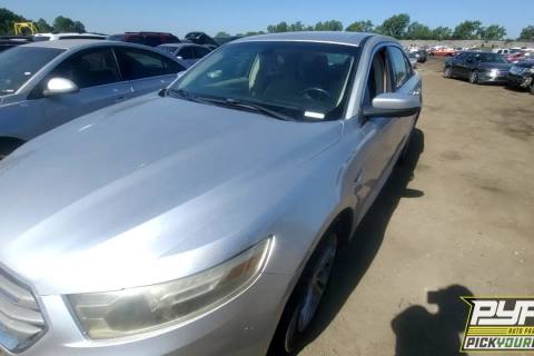 Photo of 2013 Ford Taurus