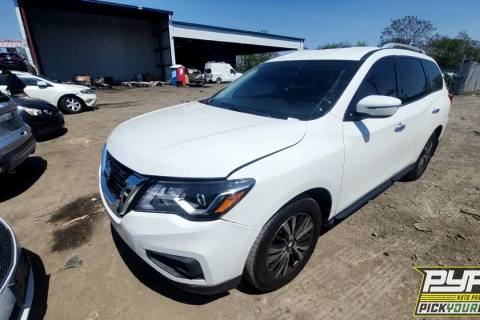 Photo of 2017 Nissan Pathfinder