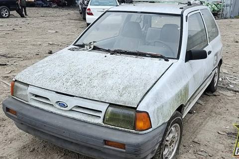 Photo of 1993 Ford Festiva