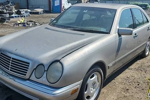 Photo of 1997 Mercedes-Benz E420