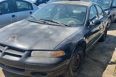 Photo of 1999 Dodge Stratus