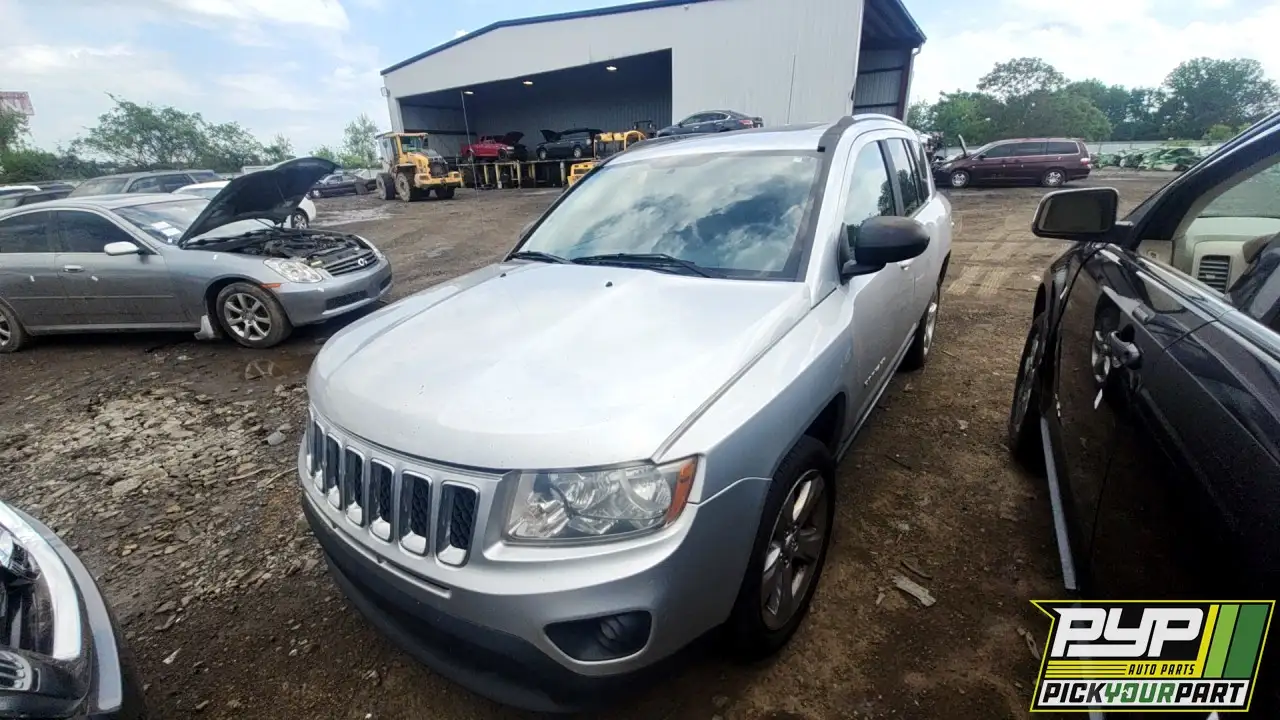 Photo of 2012 Jeep Compass