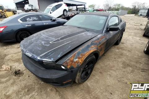 Photo of 2011 Ford Mustang