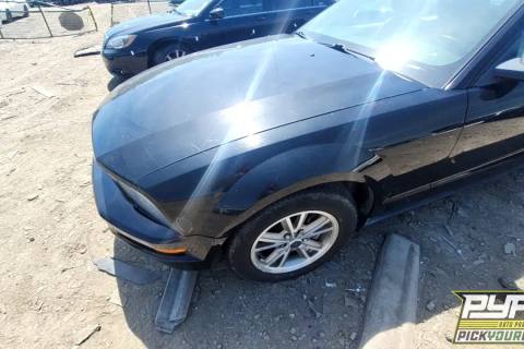 Photo of 2005 Ford Mustang