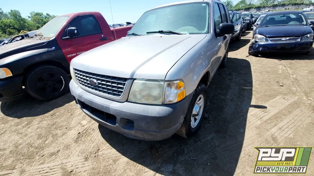 Photo of 2004 Ford Explorer