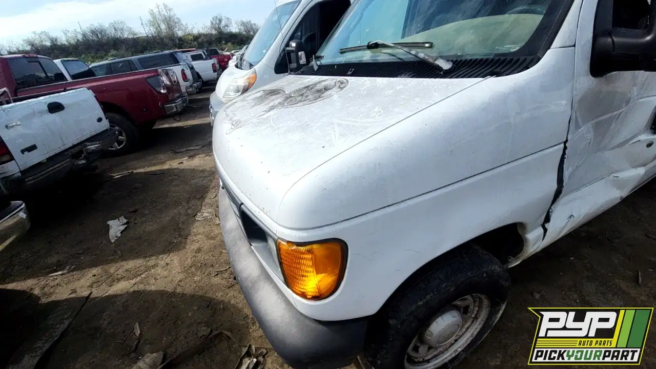 Photo of 2004 Ford E-150
