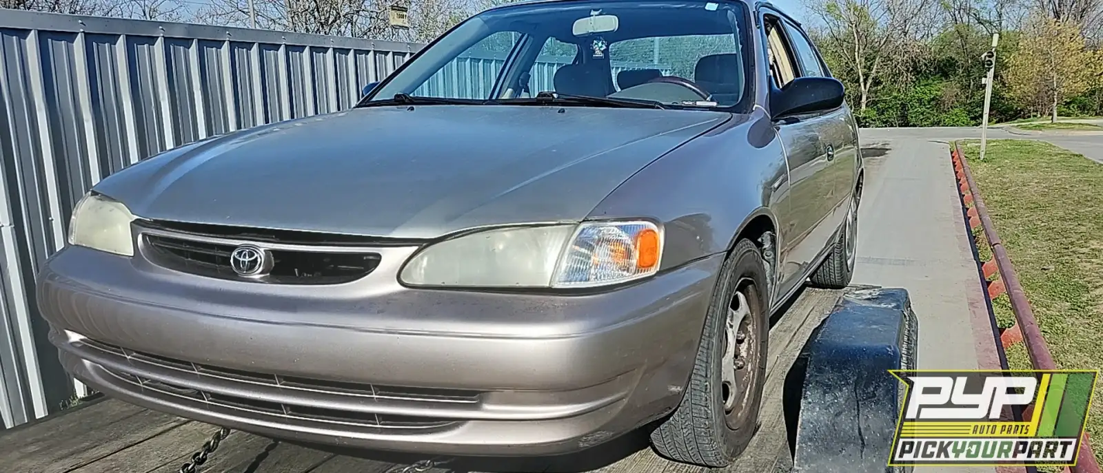 Photo of 1998 Toyota Corolla
