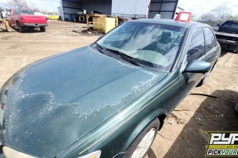 Photo of 2000 Toyota Camry