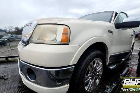 Photo of 2007 Lincoln Mark Lt