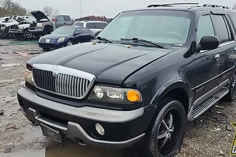 Photo of 1998 Lincoln Navigator