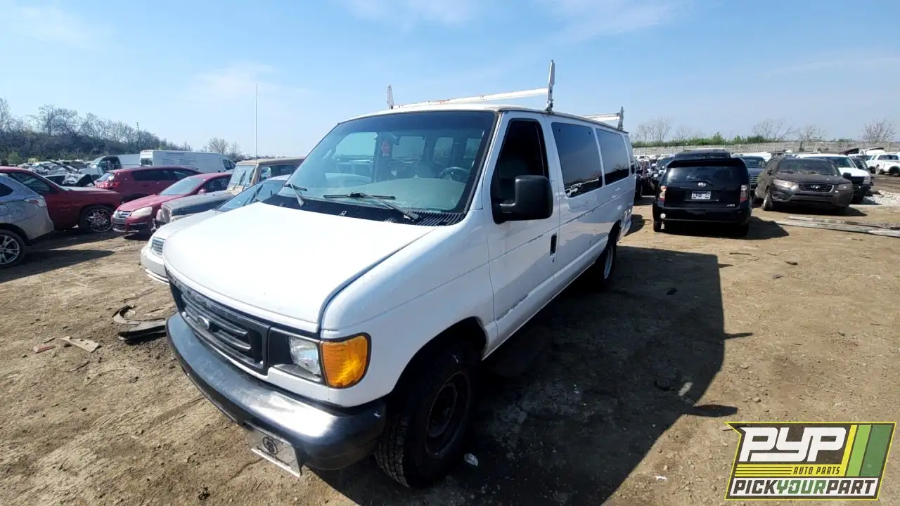 Photo of 2003 Ford E-350 Club Wagon