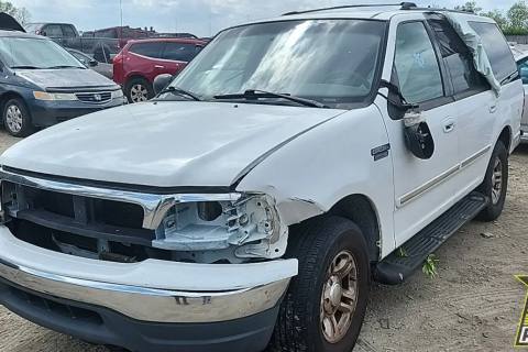 Photo of 1999 Ford Expedition