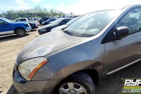 Photo of 2011 Nissan Rogue