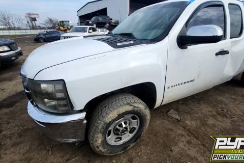Photo of 2013 Chevrolet Silverado 2500 Hd