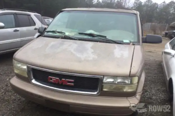 Photo of 1998 GMC Safari