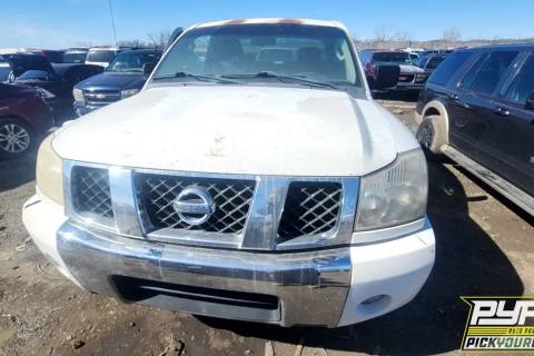 Photo of 2004 Nissan Titan
