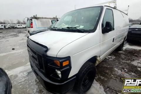 Photo of 2013 Ford E-150