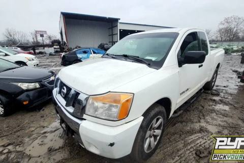 Photo of 2010 Nissan Titan