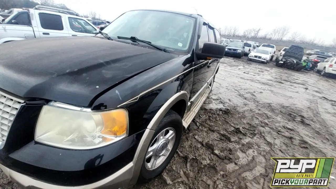 Photo of 2004 Ford Expedition