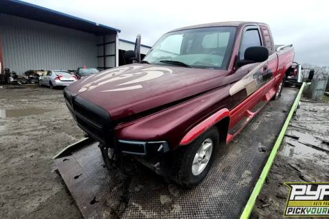 Photo of 2000 Dodge Ram 1500
