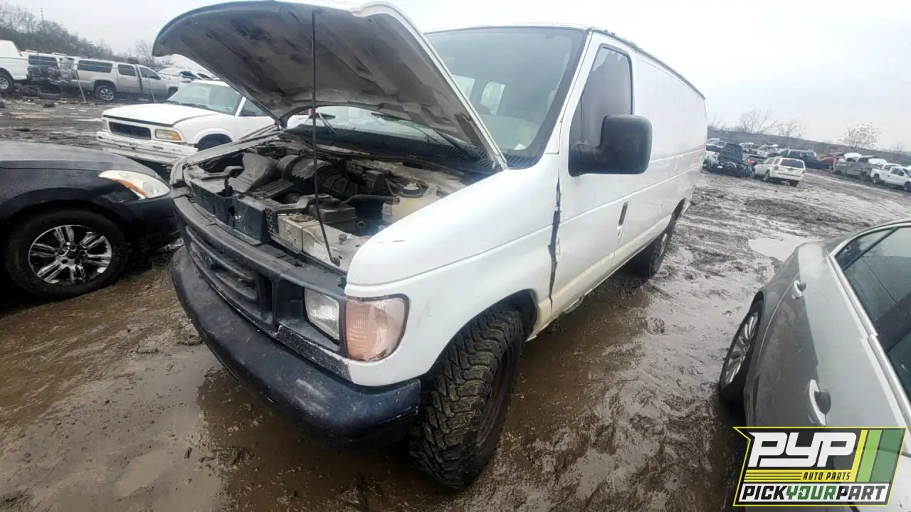 Photo of 2004 Ford E-350 Super Duty