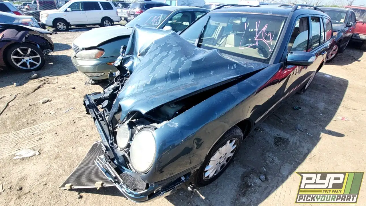 Photo of 2002 Mercedes-Benz E320