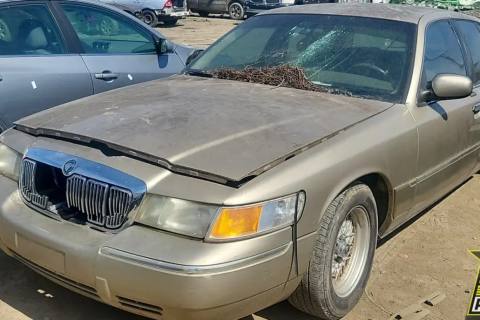 Photo of 1999 Mercury Grand Marquis