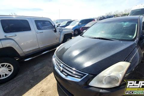 Photo of 2010 Nissan Altima
