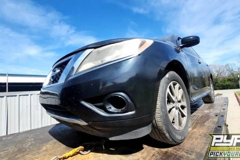 Photo of 2013 Nissan Pathfinder