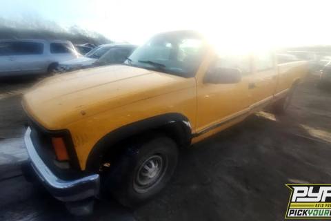 Photo of 2000 Chevrolet C3500