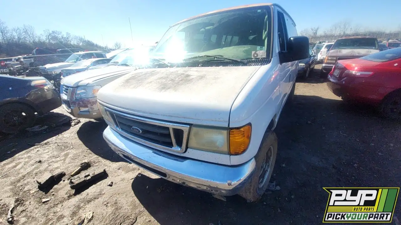 Photo of 2005 Ford E-350 Club Wagon