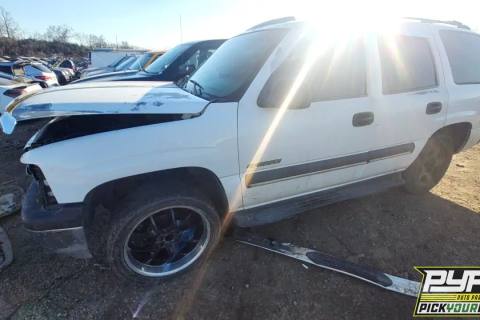 Photo of 2002 Chevrolet Tahoe